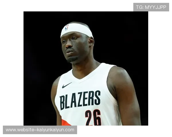 开拓者替补中锋杜普·里斯确诊右脚应力性骨折,赛季报销 开拓者替补中锋杜普·里斯确诊右脚应力性骨折,赛季报销